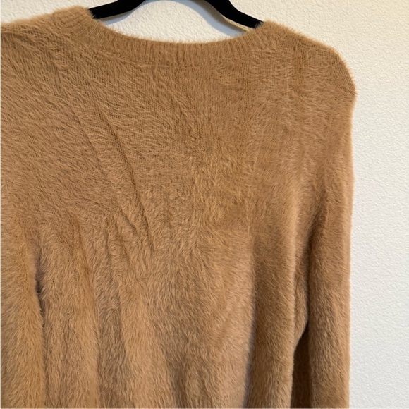Aritzia Sunday best fuzzy long sleeve sweater - Picture 7 of 8
